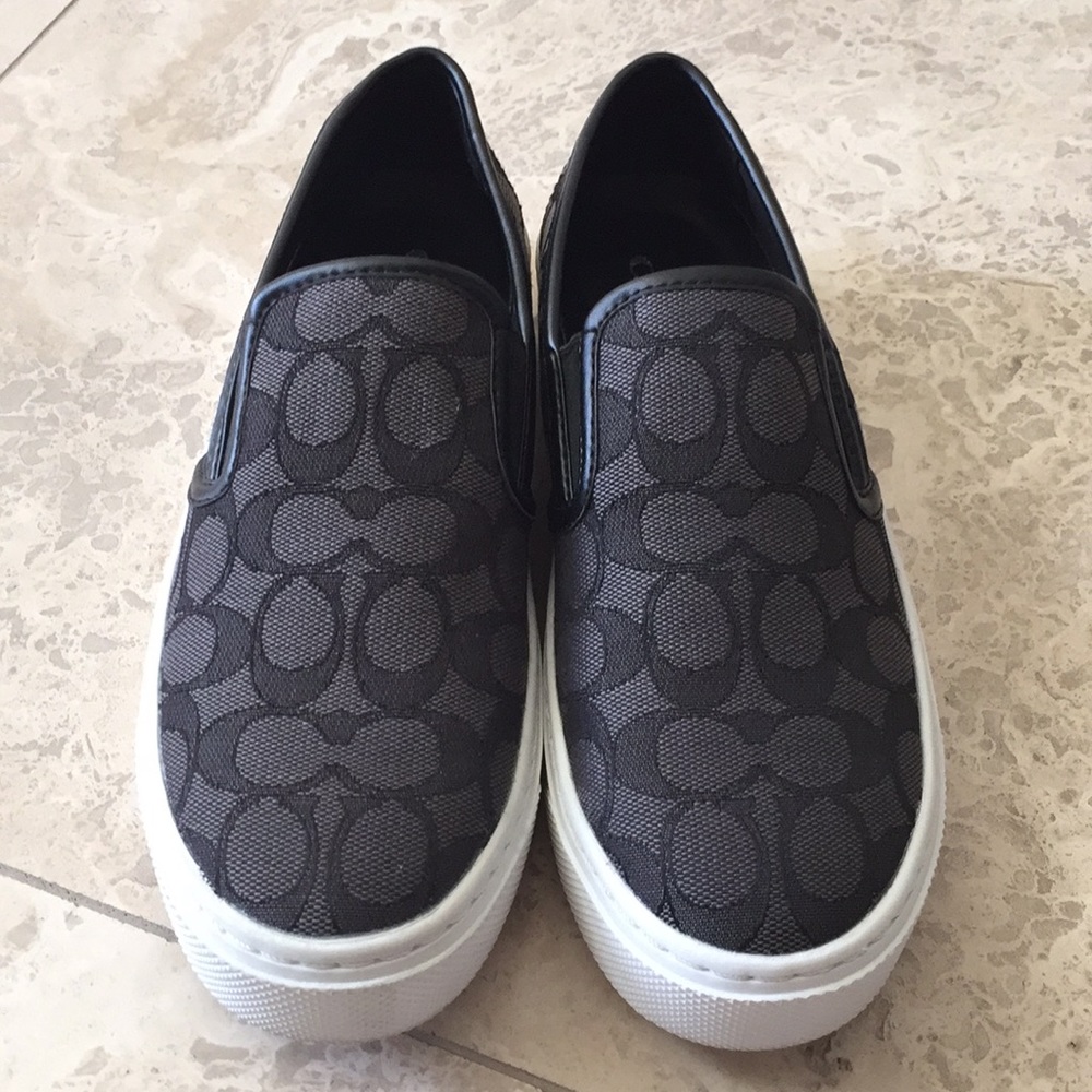 BRAND NEW AUTHENTIC COACH SNEAKERS